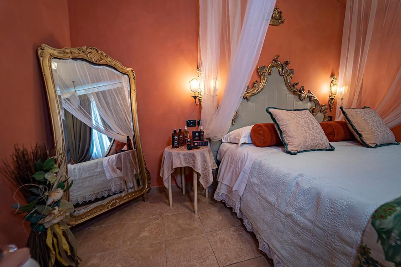 קמאיורה Sotto Il Cielo Di Toscana Appartamenti In Tenuta Only Adults No Pet מראה חיצוני תמונה