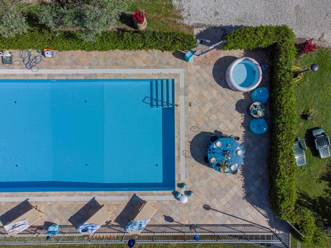 קמאיורה Sotto Il Cielo Di Toscana Appartamenti In Tenuta Only Adults No Pet מראה חיצוני תמונה