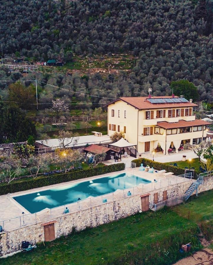 קמאיורה Sotto Il Cielo Di Toscana Appartamenti In Tenuta Only Adults No Pet מראה חיצוני תמונה