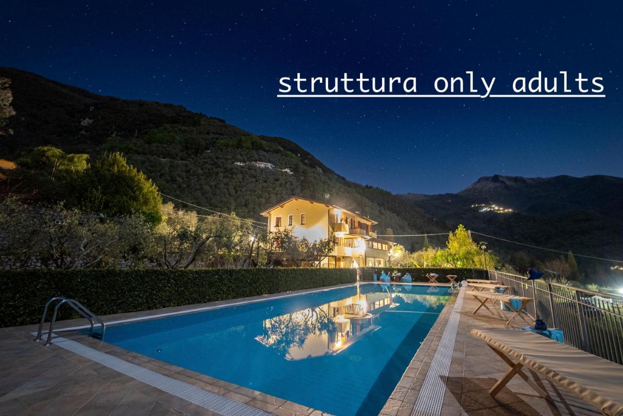 קמאיורה Sotto Il Cielo Di Toscana Appartamenti In Tenuta Only Adults No Pet מראה חיצוני תמונה