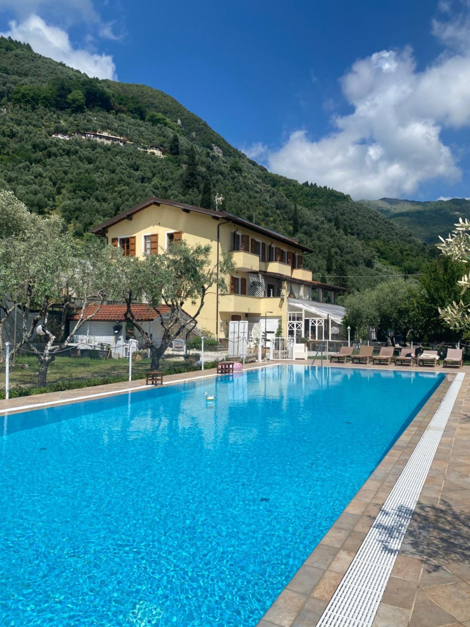 קמאיורה Sotto Il Cielo Di Toscana Appartamenti In Tenuta Only Adults No Pet מראה חיצוני תמונה