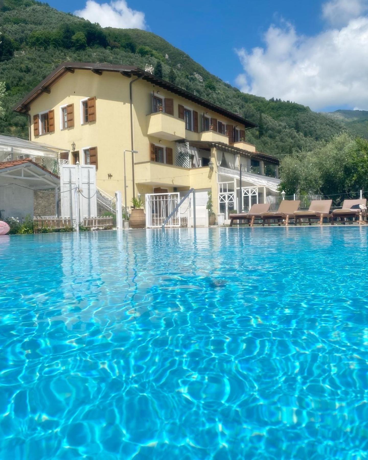 קמאיורה Sotto Il Cielo Di Toscana Appartamenti In Tenuta Only Adults No Pet מראה חיצוני תמונה